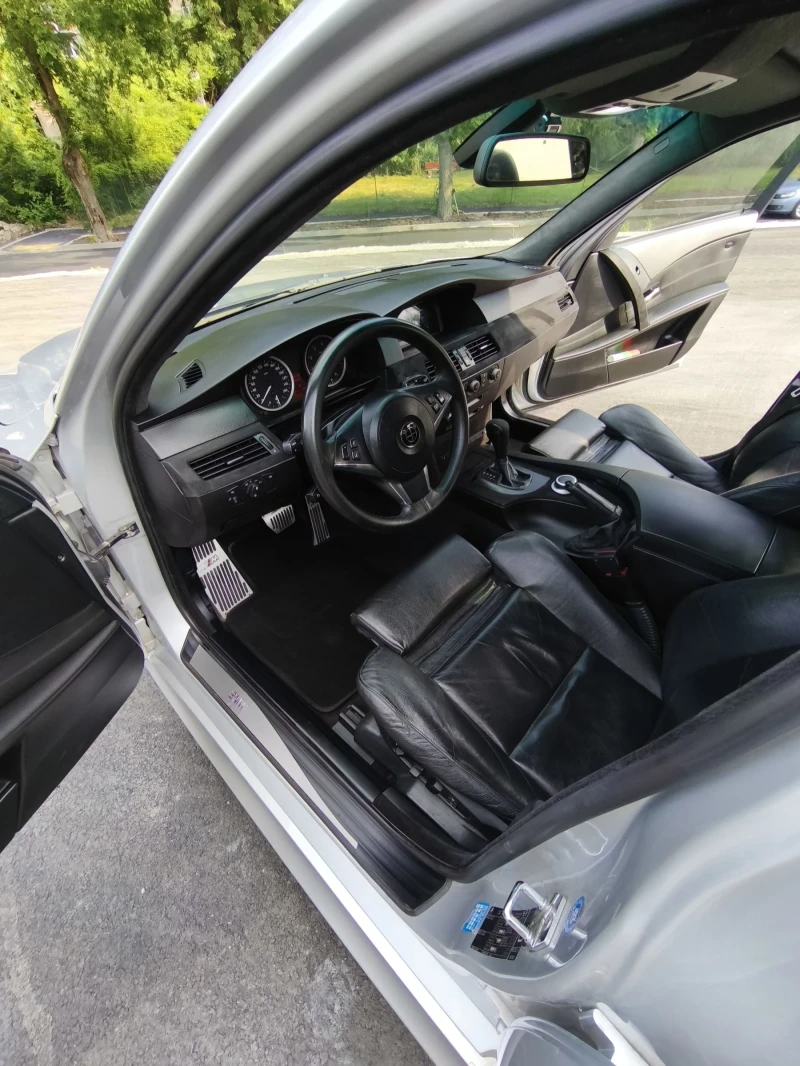 BMW 525 525i lpg, снимка 4 - Автомобили и джипове - 51873302