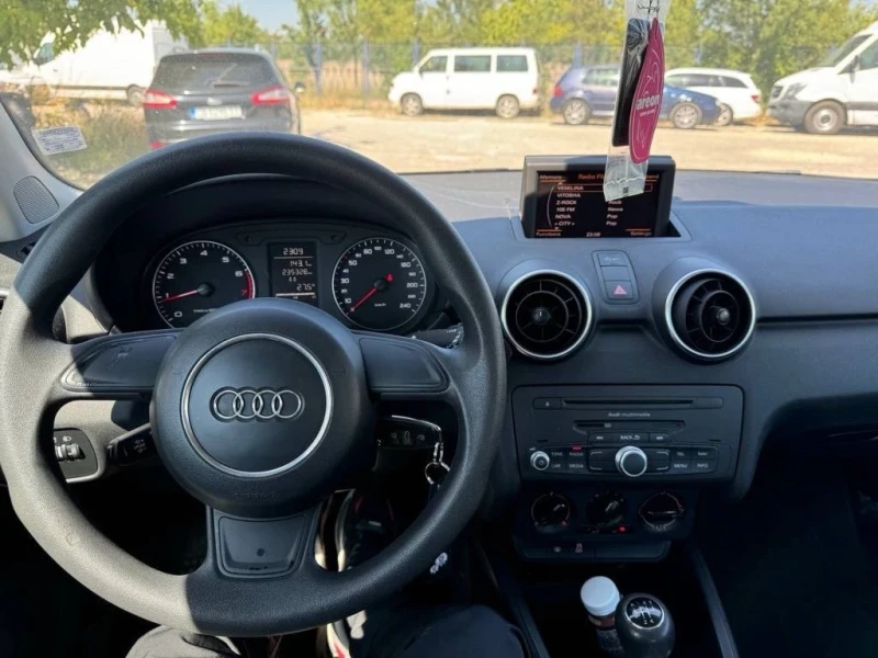 Audi A1 TFSI, снимка 9 - Автомобили и джипове - 50878692