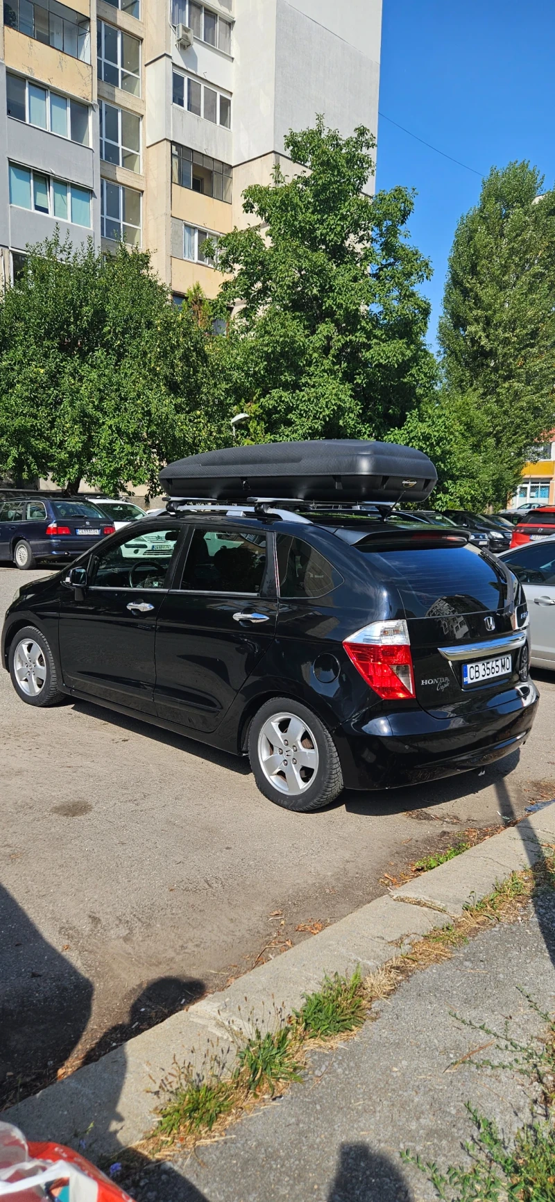 Honda Fr-v 2.2 CTDI, снимка 7 - Автомобили и джипове - 52032769