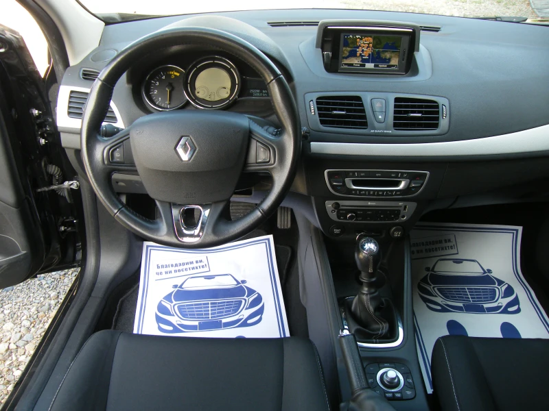 Renault Megane 1.5DCI, снимка 10 - Автомобили и джипове - 52148109