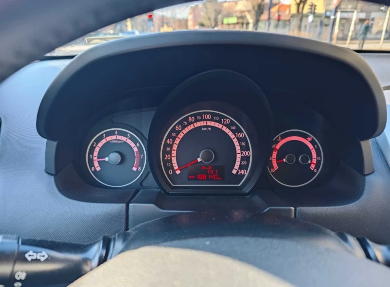 Kia Ceed, снимка 6 - Автомобили и джипове - 52245138