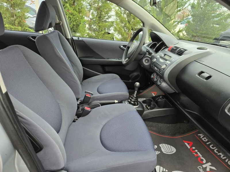 Honda Jazz 1.2i-78кс= FACELIFT= 178.000км= КЛИМАТИК, снимка 15 - Автомобили и джипове - 52713237