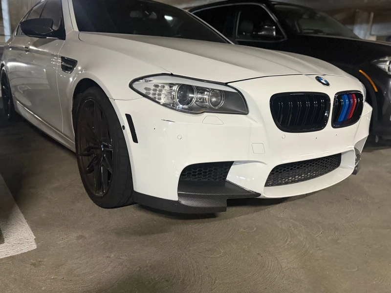 BMW M5 * CARFAX * БЕЗ ПЪРВОНАЧАЛНА ВНОСКА, снимка 2 - Автомобили и джипове - 52840323