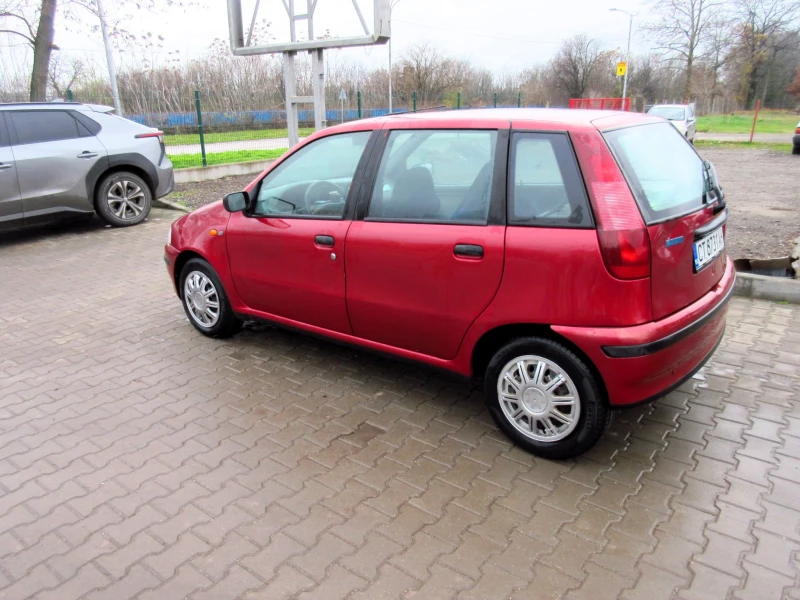 Fiat Punto 1.4i, снимка 4 - Автомобили и джипове - 52875612