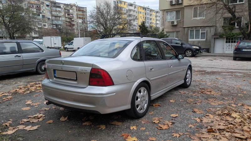 Opel Vectra CDX, снимка 2 - Автомобили и джипове - 52912419