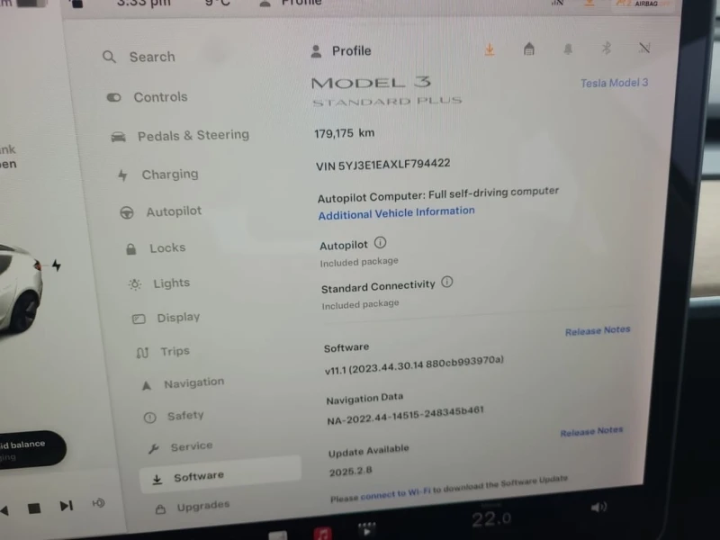 Tesla Model 3 * STANDARD RANGE PLUS * CARFAX * , снимка 9 - Автомобили и джипове - 53324573
