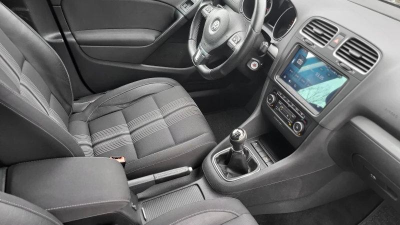 VW Golf 2.0 TDI, снимка 6 - Автомобили и джипове - 53428267