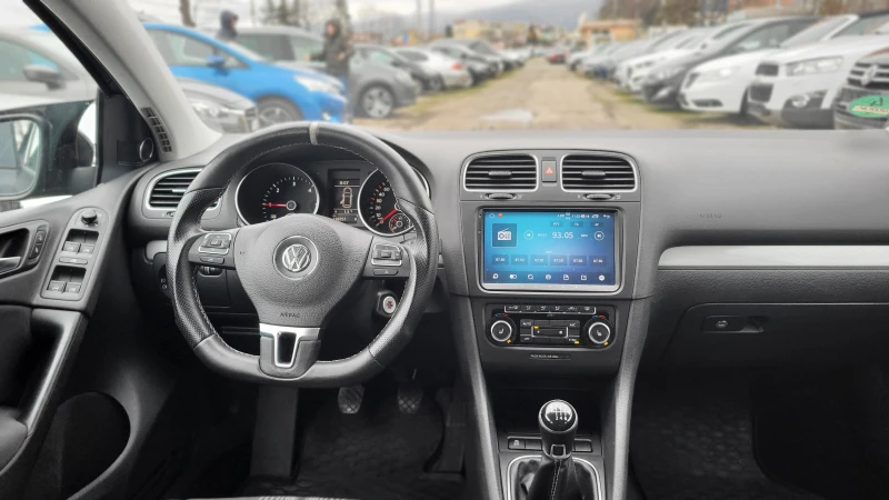 VW Golf 2.0 TDI, снимка 8 - Автомобили и джипове - 53428267