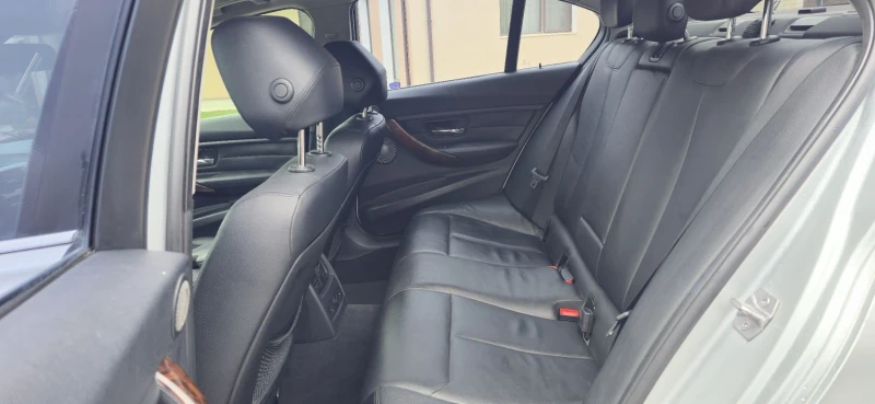 BMW 335, снимка 10 - Автомобили и джипове - 53447533