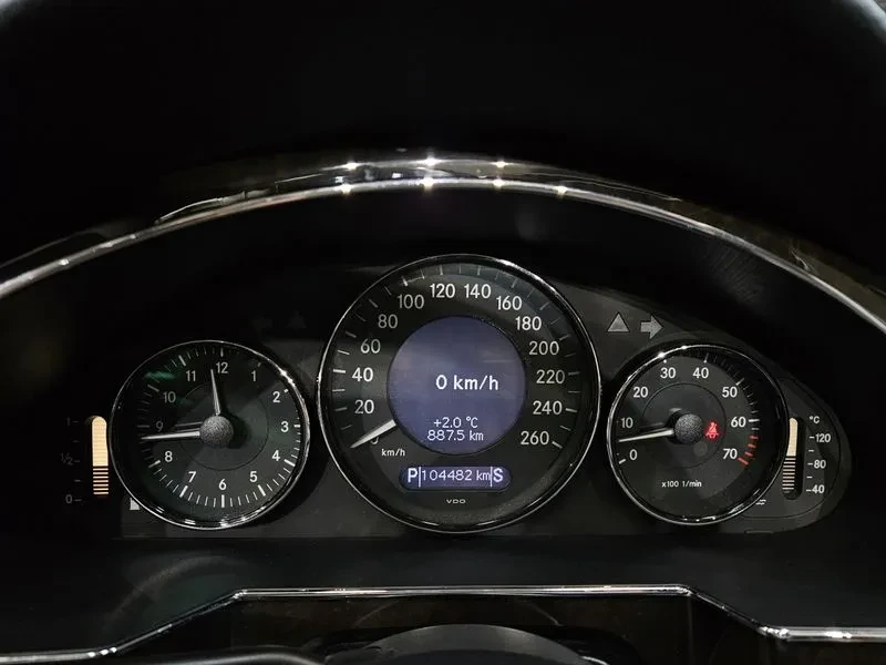 Mercedes-Benz CLS 350 W219 , снимка 8 - Автомобили и джипове - 56085213