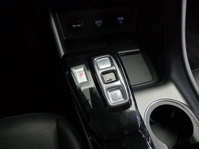 Hyundai Sonata 1.6T SMART , снимка 9 - Автомобили и джипове - 56161129