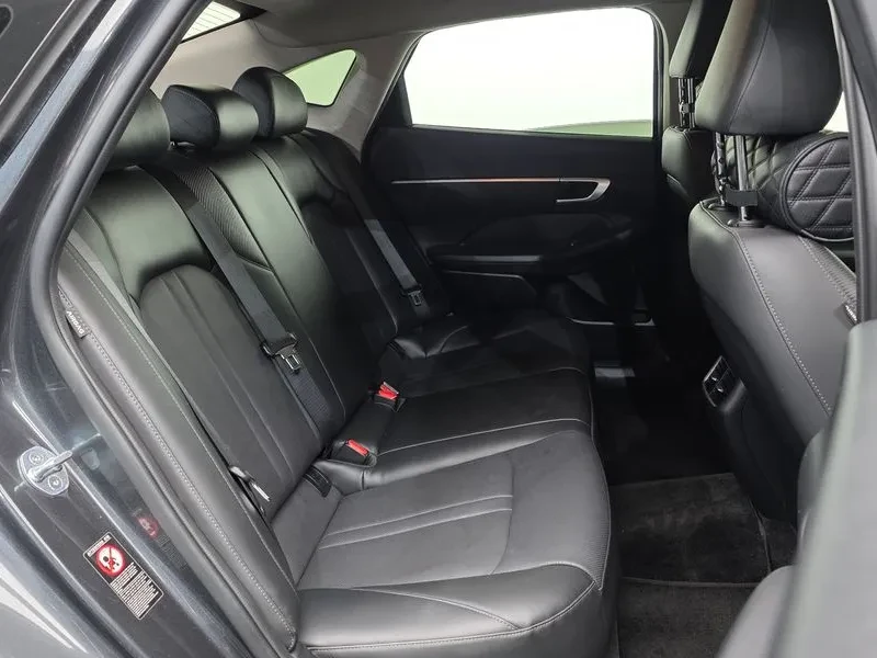 Hyundai Sonata 1.6T SMART , снимка 12 - Автомобили и джипове - 56161129