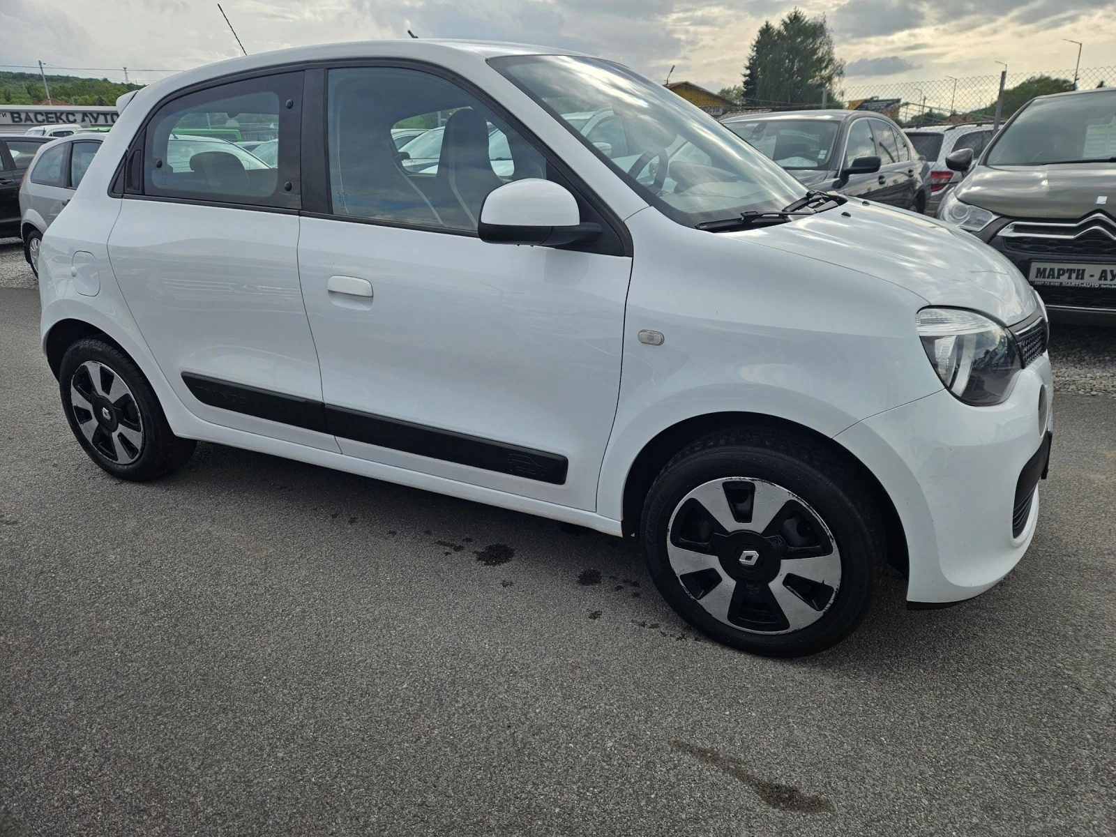 Renault Twingo 1.0i EVRO 6 NAVIGAZIA - изображение 3