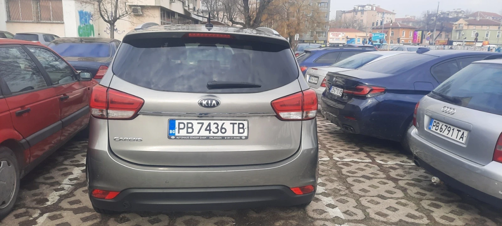 Kia Carens 2.0 - изображение 3