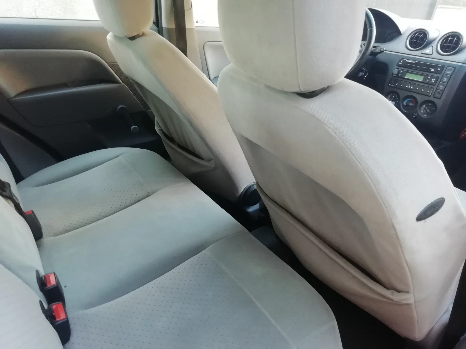 Ford Fiesta  - изображение 9