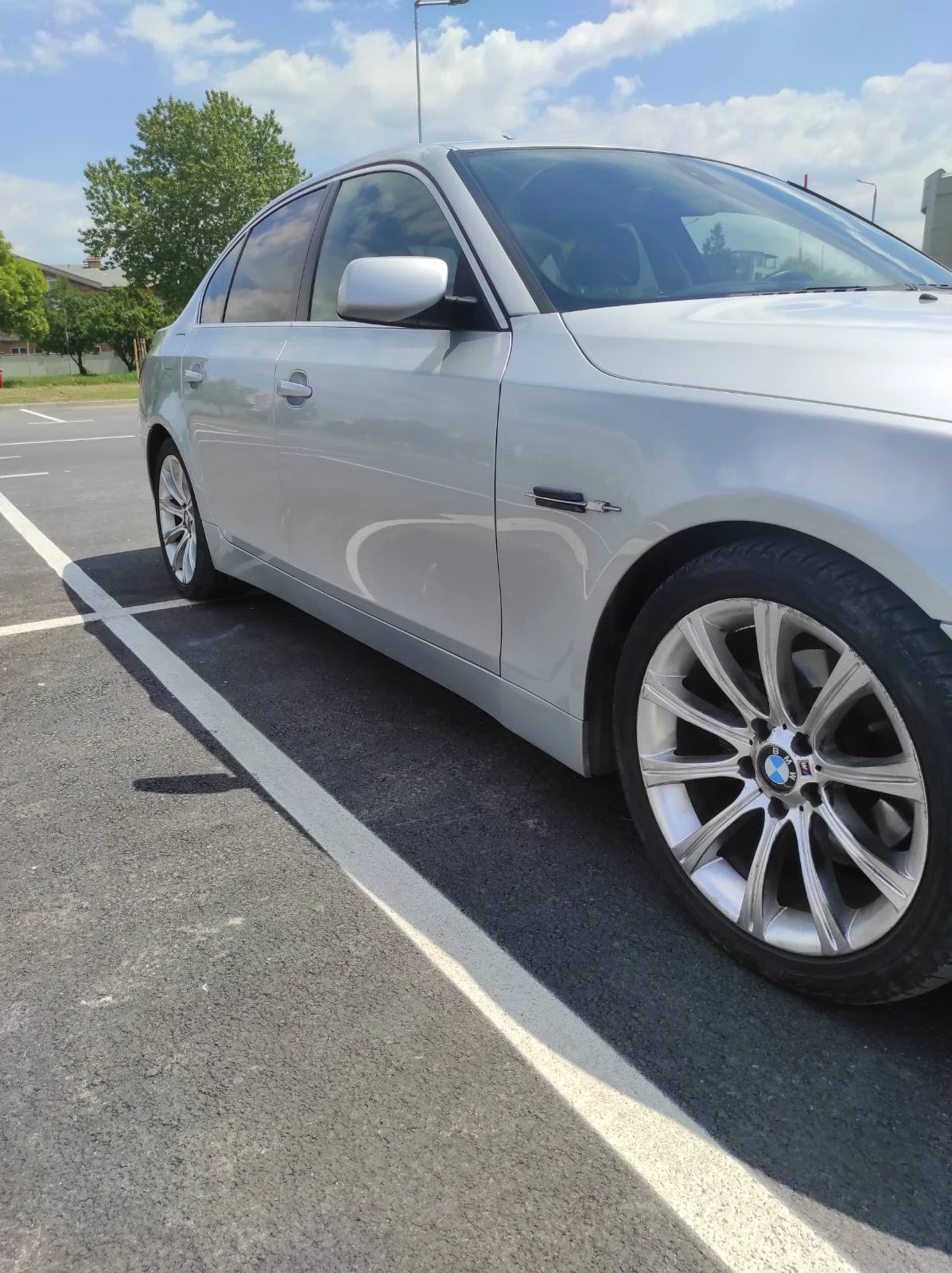 BMW 525  - изображение 2