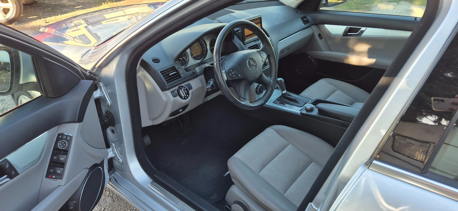 Mercedes-Benz C 220 2.2CDI - изображение 10