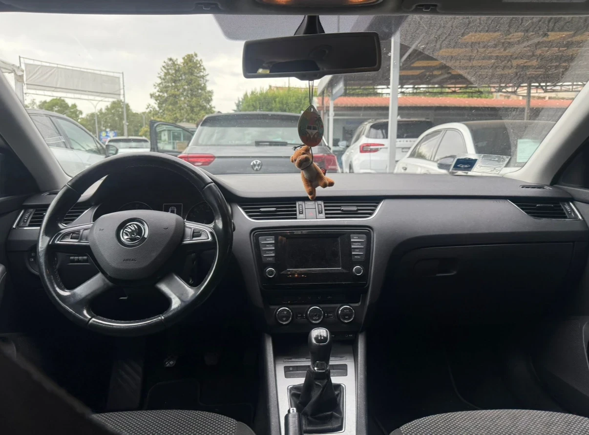 Skoda Octavia  - изображение 6