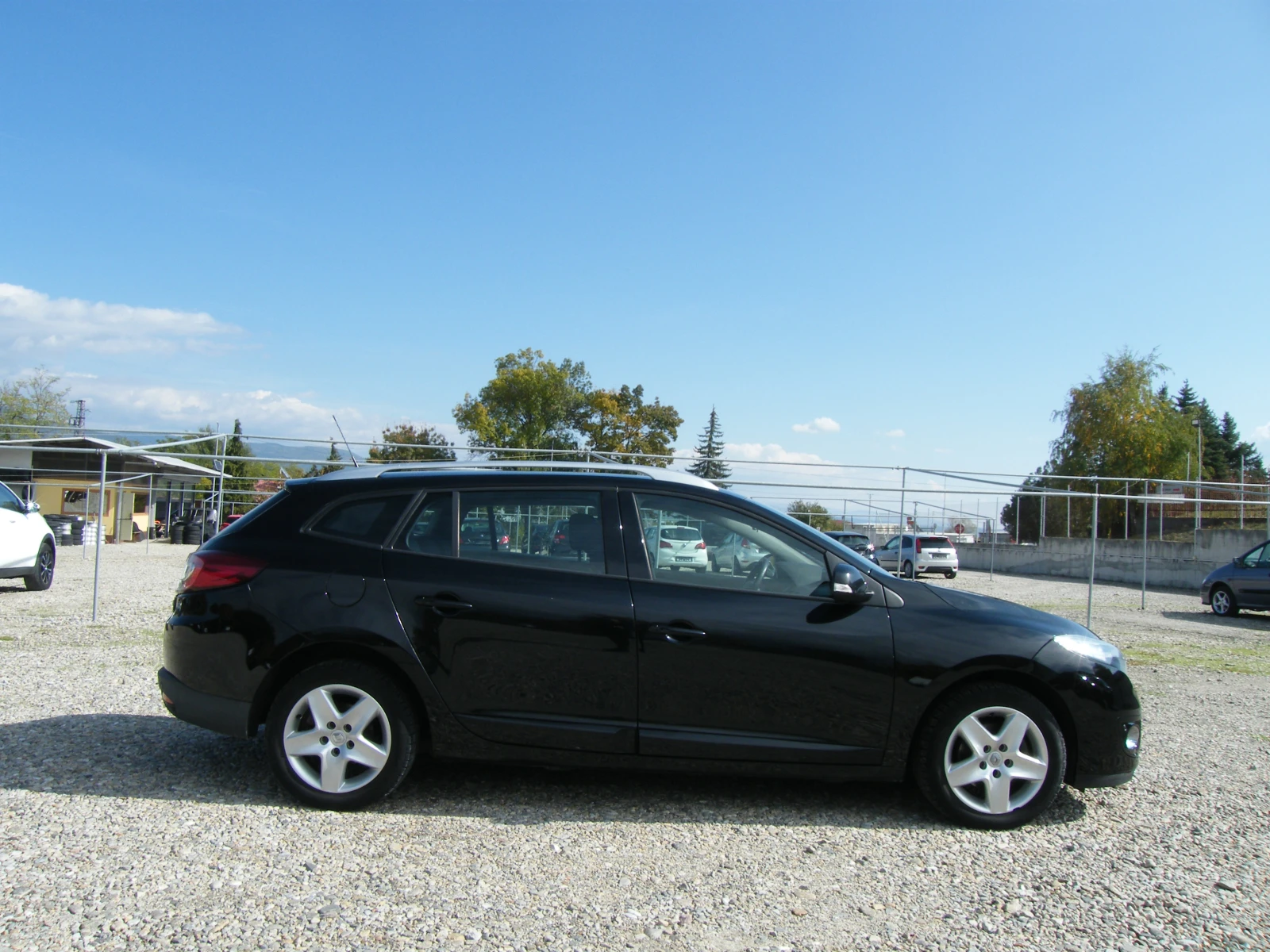 Renault Megane 1.5DCI - изображение 3