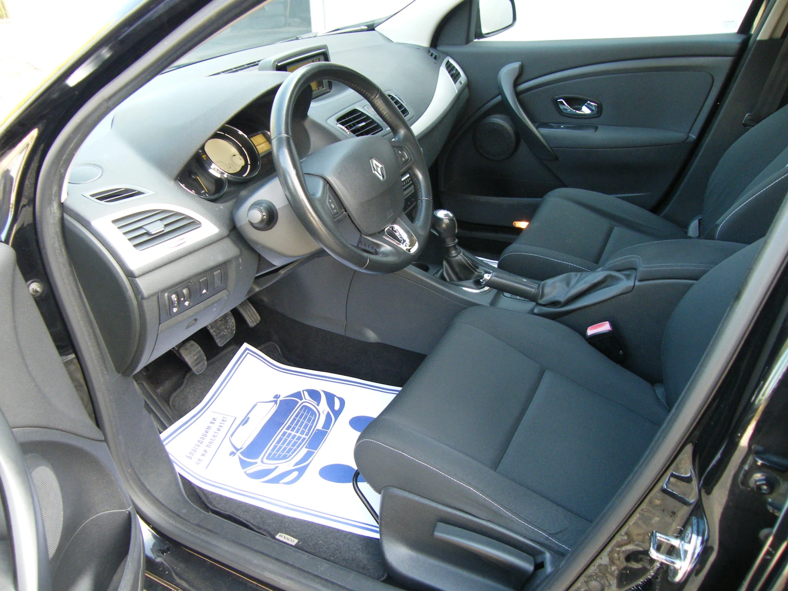 Renault Megane 1.5DCI - изображение 8