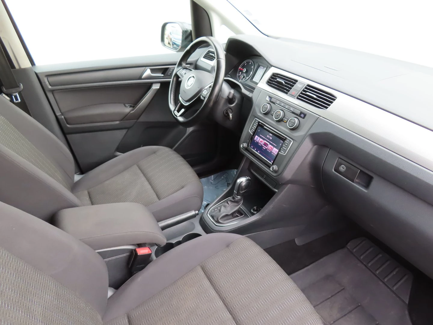 VW Caddy Last Edition TDI BMT 5 ����� | Mobile.bg � ����������� 6