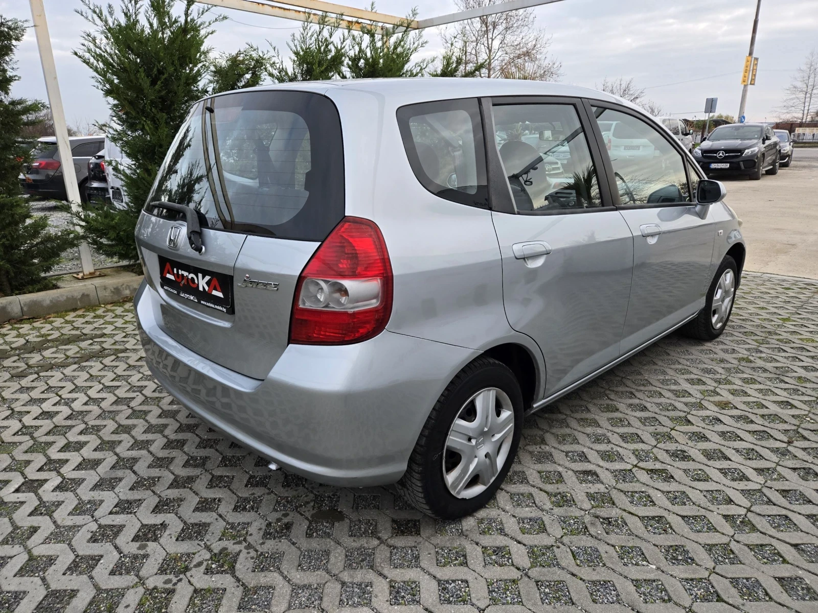 Honda Jazz 1.2i-78кс= FACELIFT= 178.000км= КЛИМАТИК - изображение 3