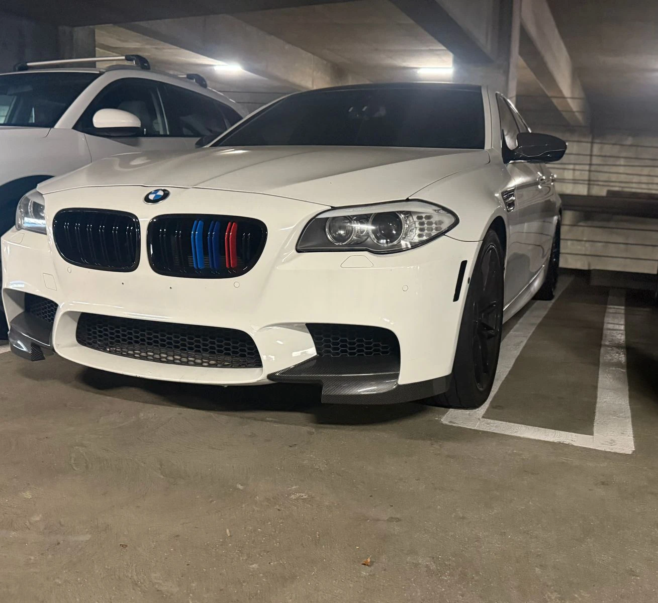 BMW M5 * CARFAX * БЕЗ ПЪРВОНАЧАЛНА ВНОСКА - изображение 3