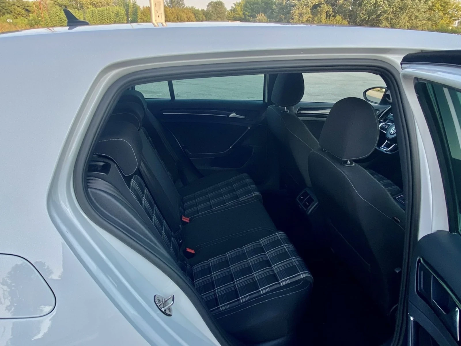 VW Golf GTD  - изображение 8