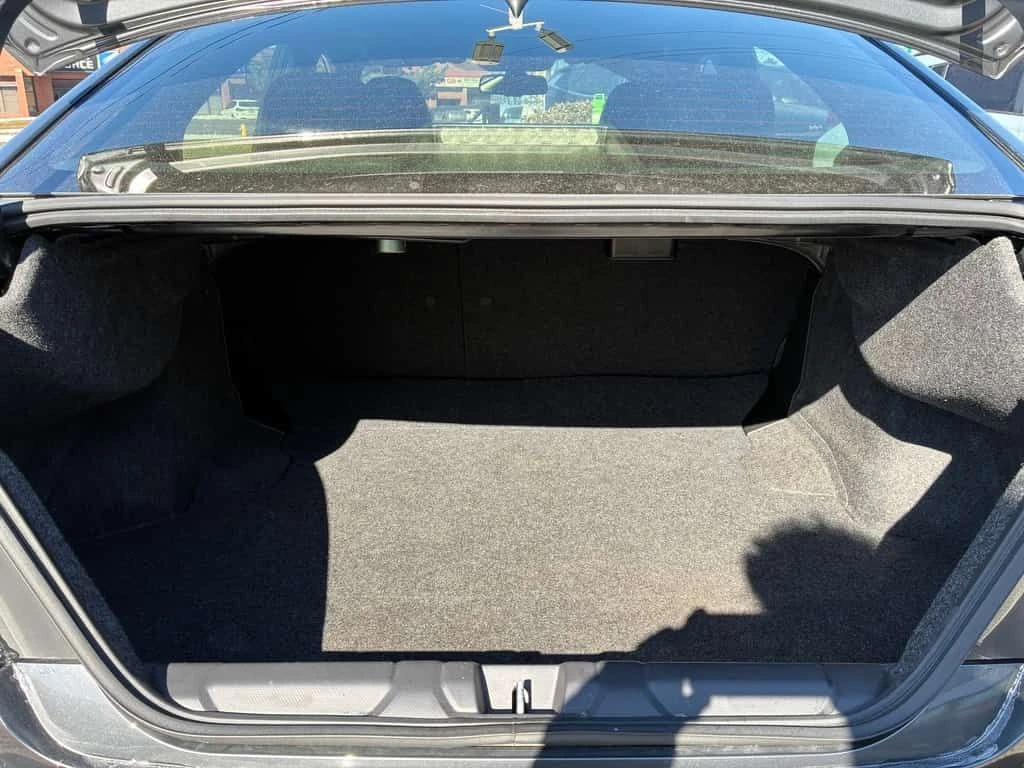 Subaru WRX * Sport Tech Pkg. | One Owner | Clean Carfax * CAR, снимка 13 - Автомобили и джипове - 53760366