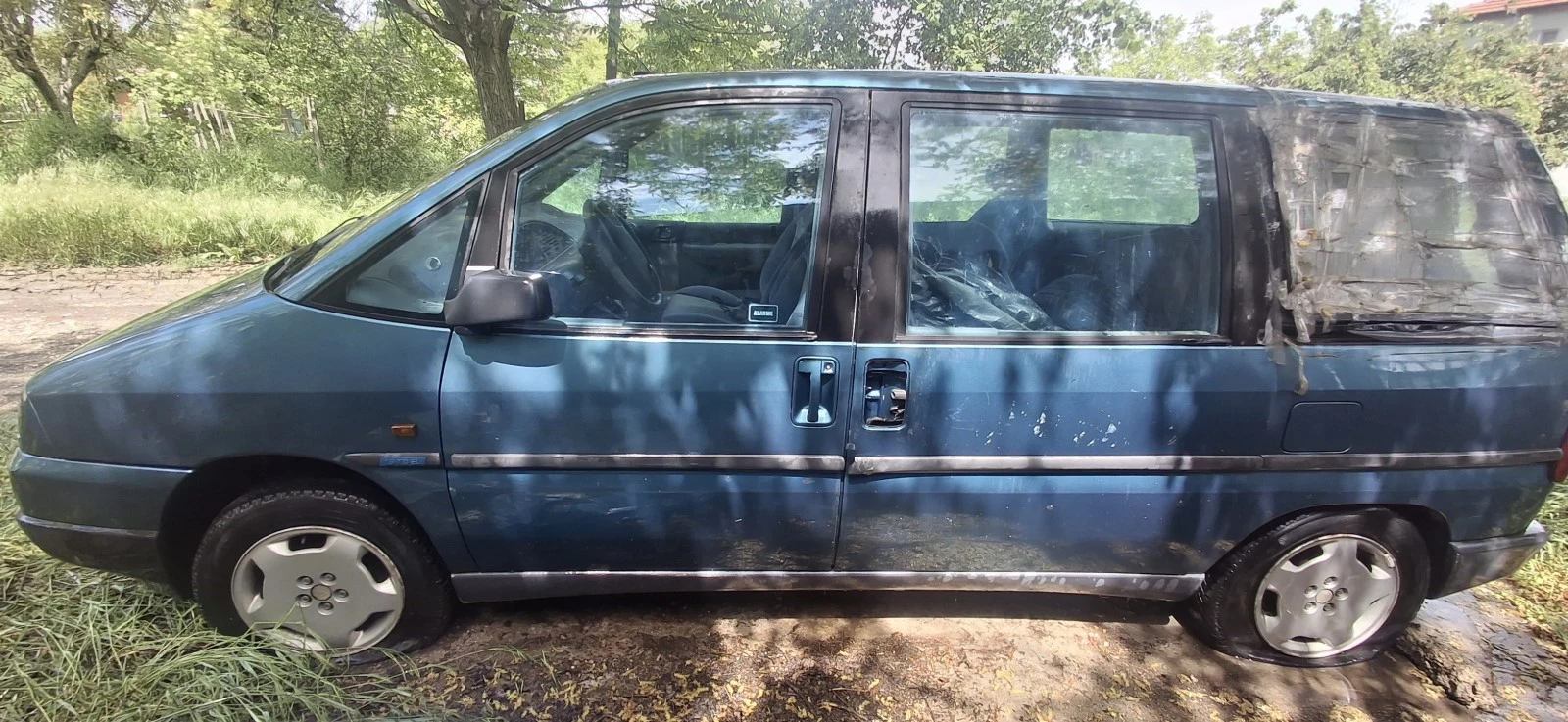 Fiat Ulysse 1.9TD 90PS климатроник 6+ 1, снимка 8 - Автомобили и джипове - 54483604