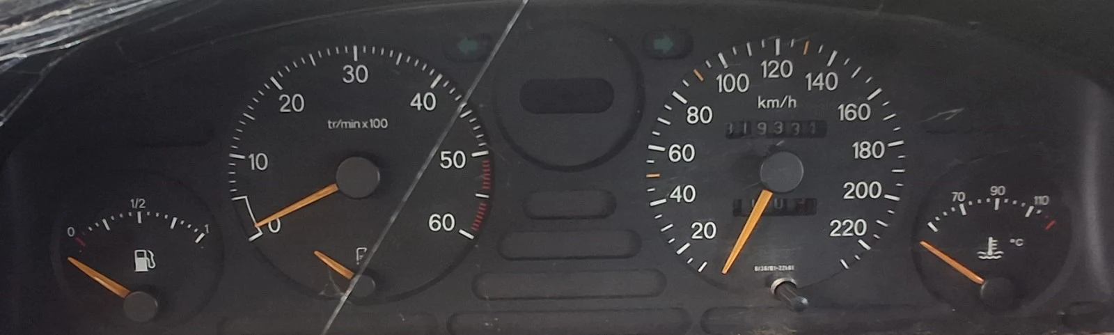 Fiat Ulysse 1.9TD 90PS климатроник 6+ 1, снимка 12 - Автомобили и джипове - 54483604