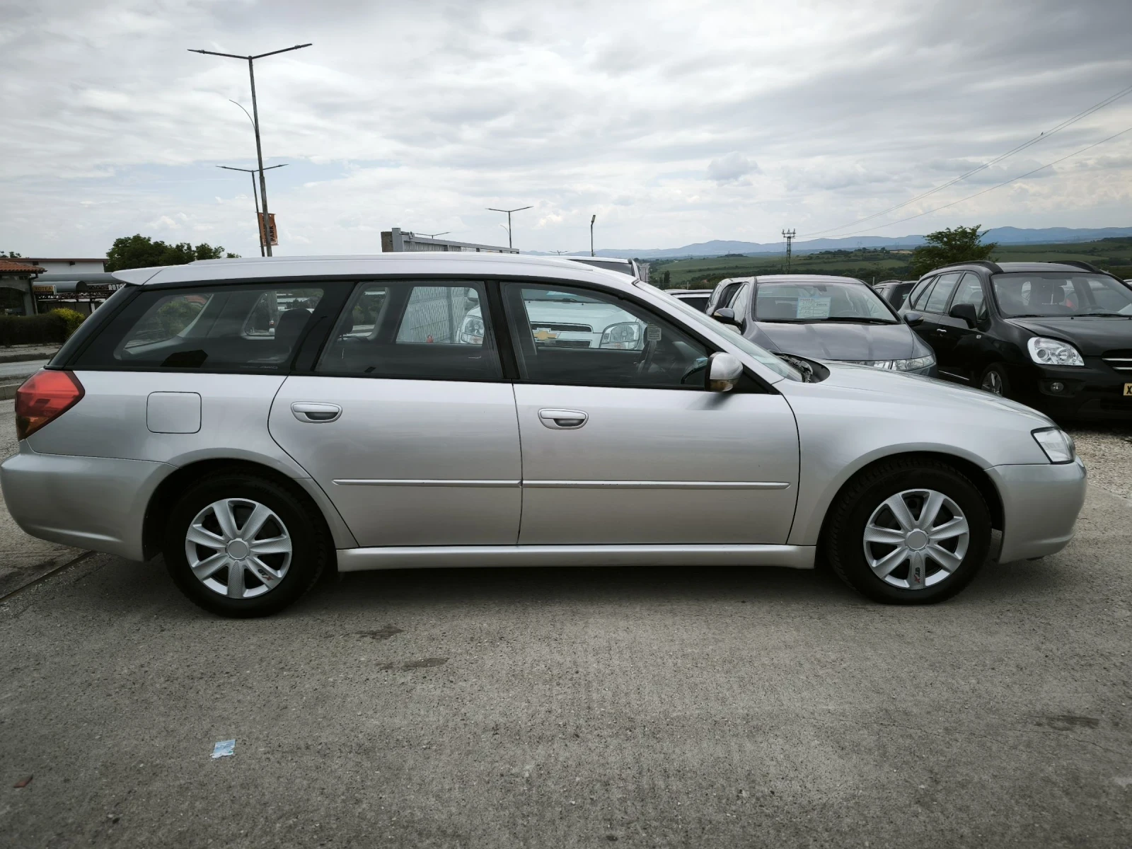Subaru Legacy 2.0i Automatic , снимка 4 - Автомобили и джипове - 54631581