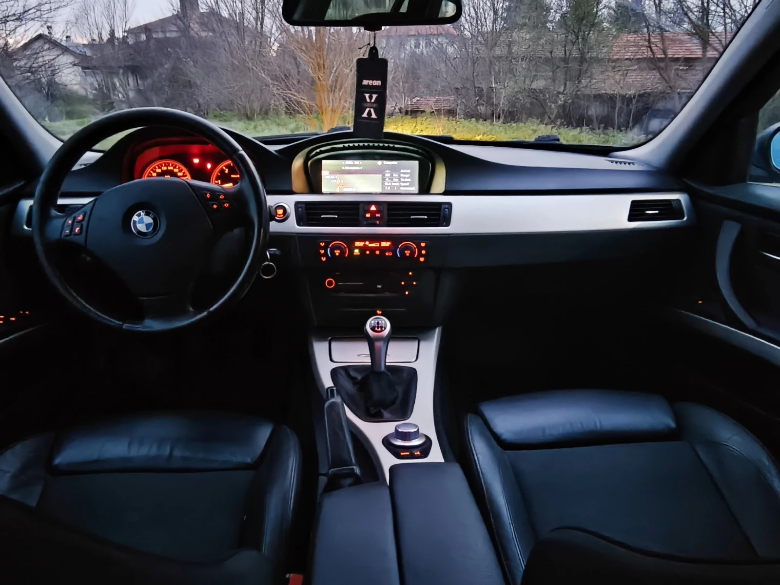 BMW 330 M57 Xdrive, снимка 7 - Автомобили и джипове - 54885004