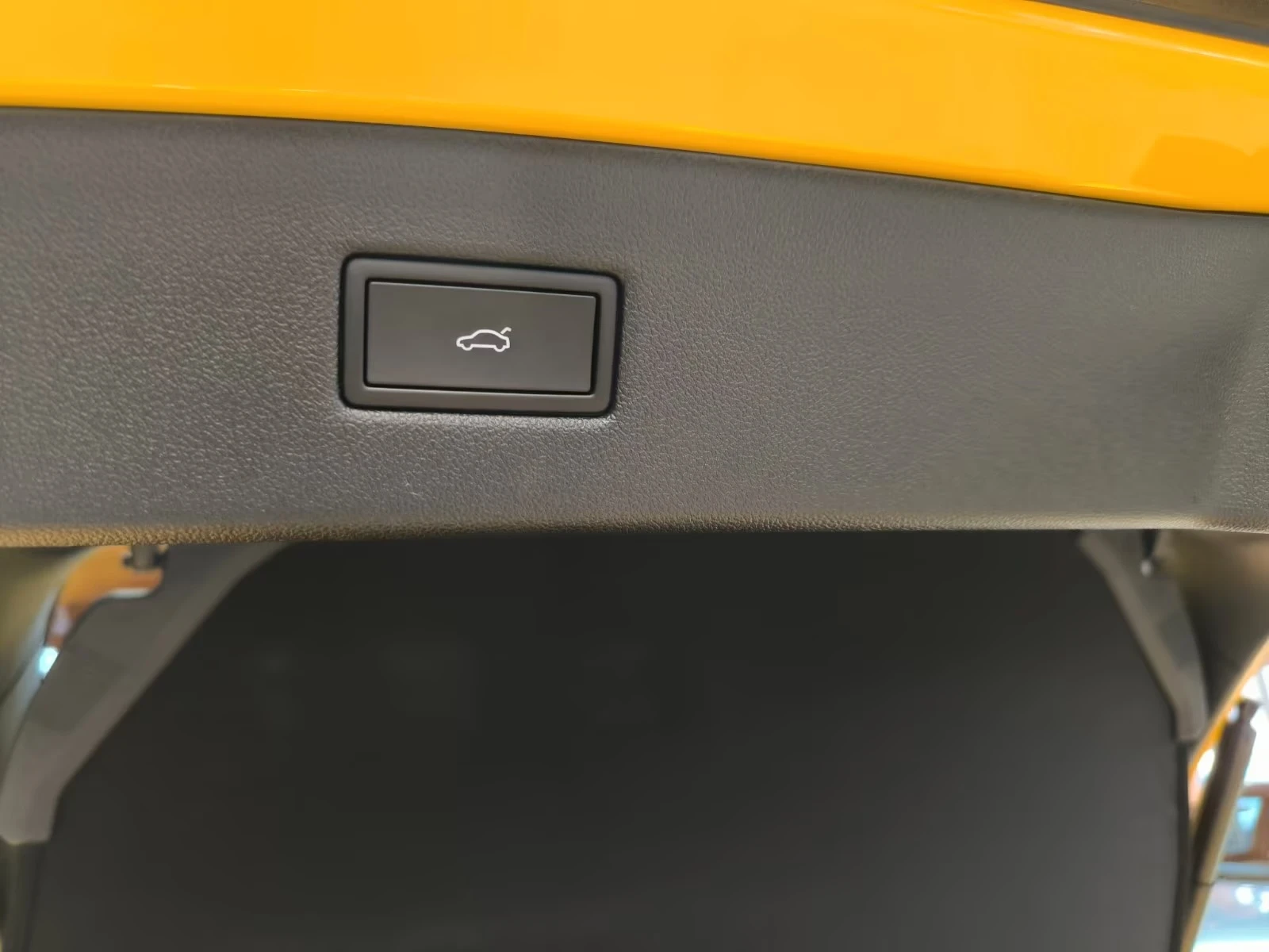 Ford Capri Premium RWD 77kWh 360* B/O DISTR MATRIX HUD W/P, снимка 15 - Автомобили и джипове - 55018816