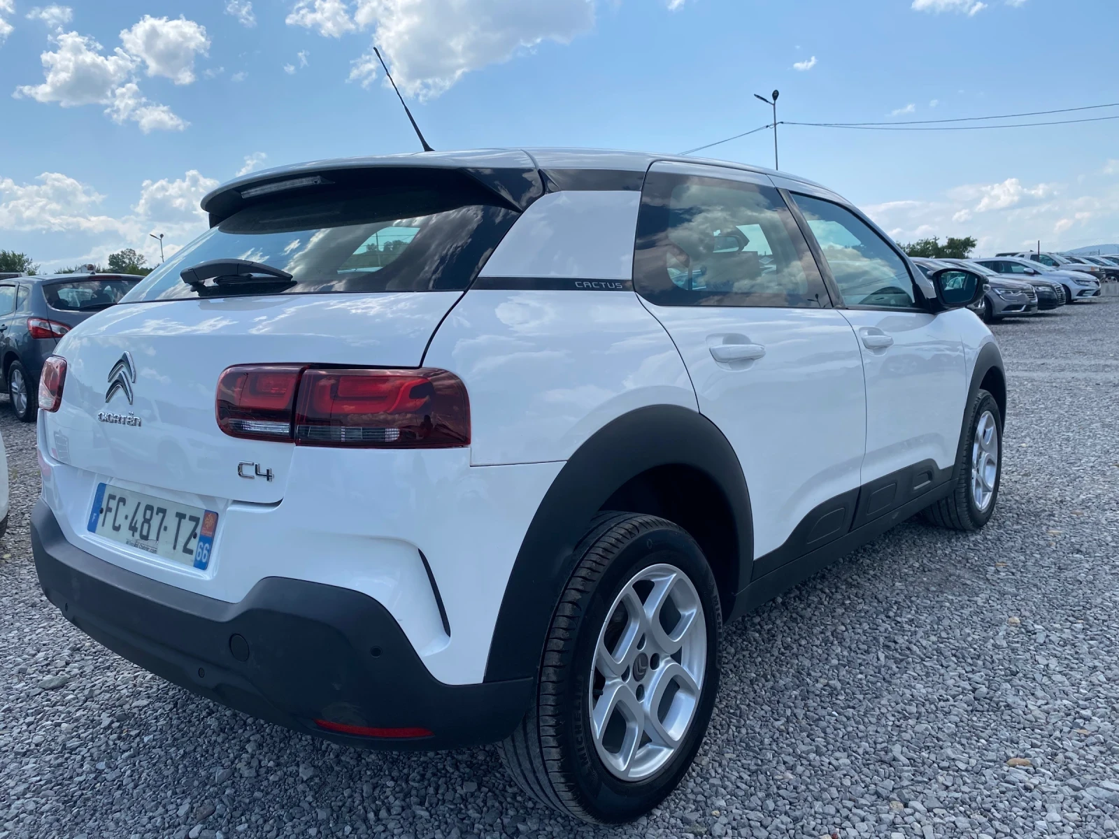 Citroen C4 Cactus 1.2Turbo 73000km* AUTOMATIC * EVRO6 , снимка 4 - Автомобили и джипове - 54978856