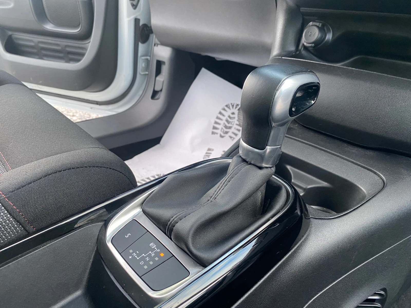 Citroen C4 Cactus 1.2Turbo 73000km* AUTOMATIC * EVRO6 , снимка 16 - Автомобили и джипове - 54978856