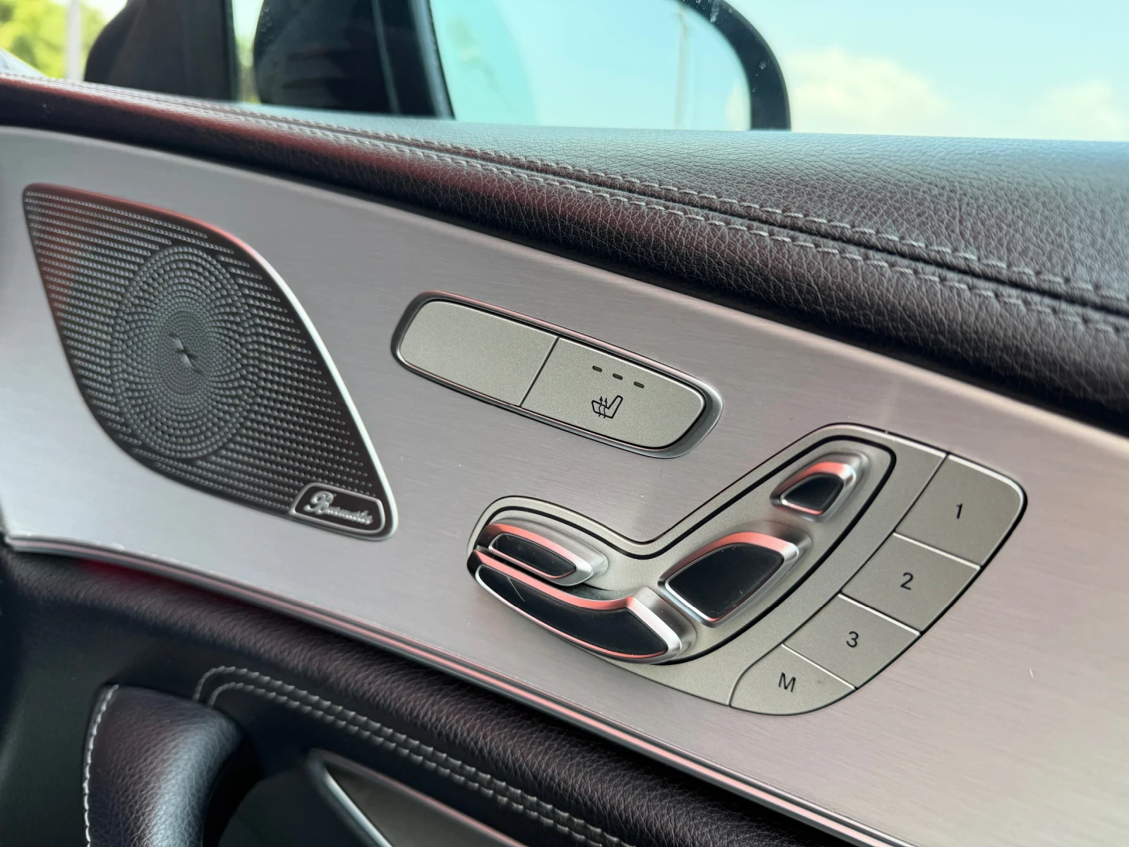 Mercedes-Benz CLS 400 БАРТЕР* AMG* LED* NAVI* DISTRONIK* , снимка 10 - Автомобили и джипове - 55142711