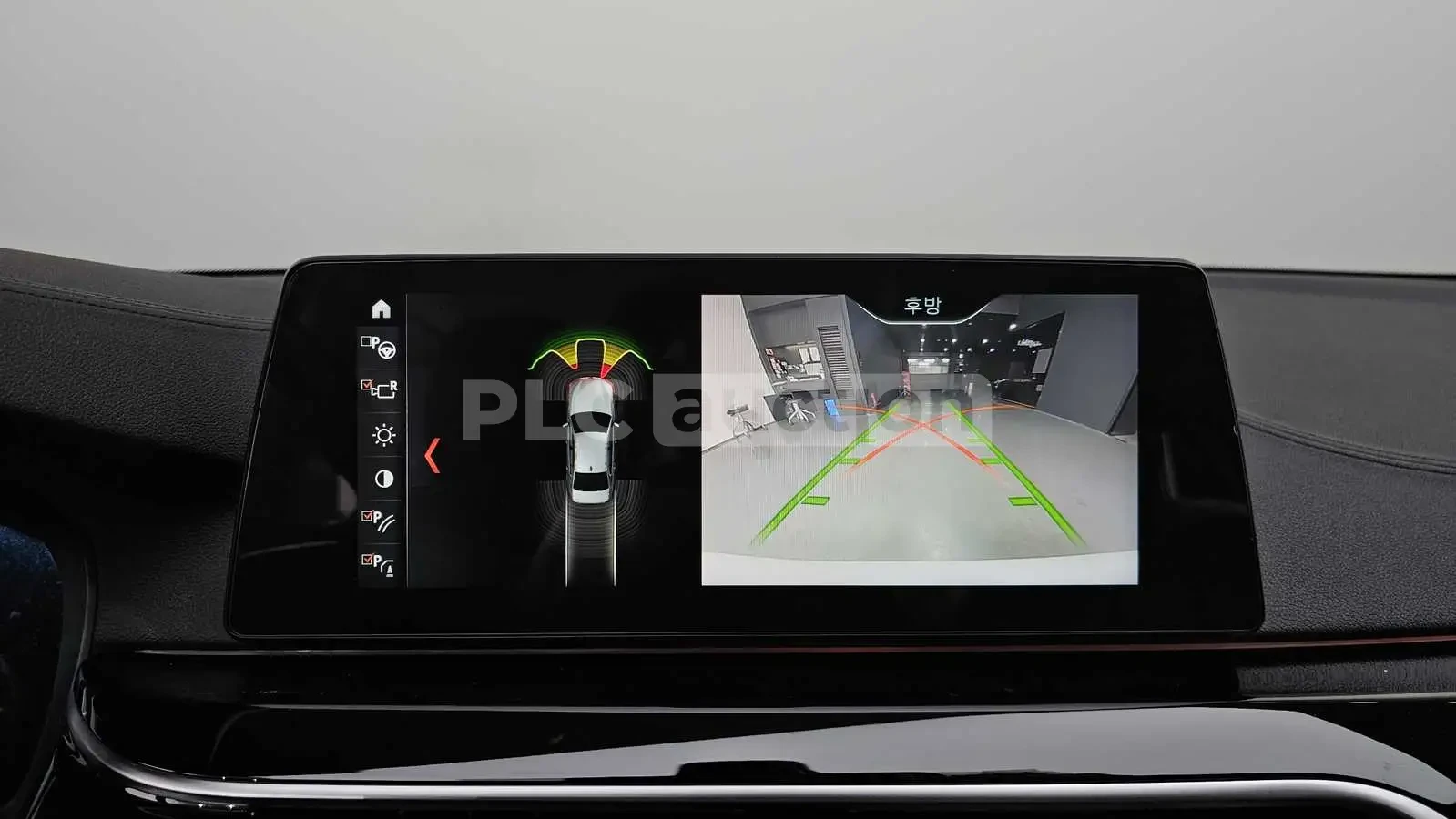 BMW 520 M SPORT+ HEAD UP/360CAM!ПАНОРАМА, снимка 13 - Автомобили и джипове - 55236565