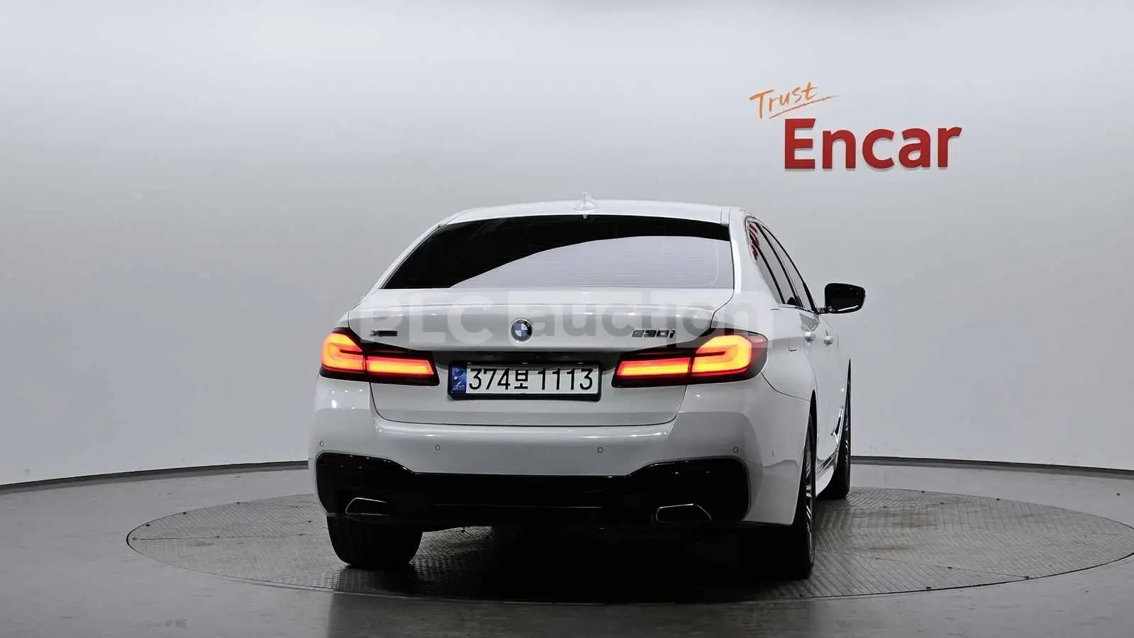 BMW 520 M SPORT+ HEAD UP/360CAM!ПАНОРАМА, снимка 4 - Автомобили и джипове - 55236565