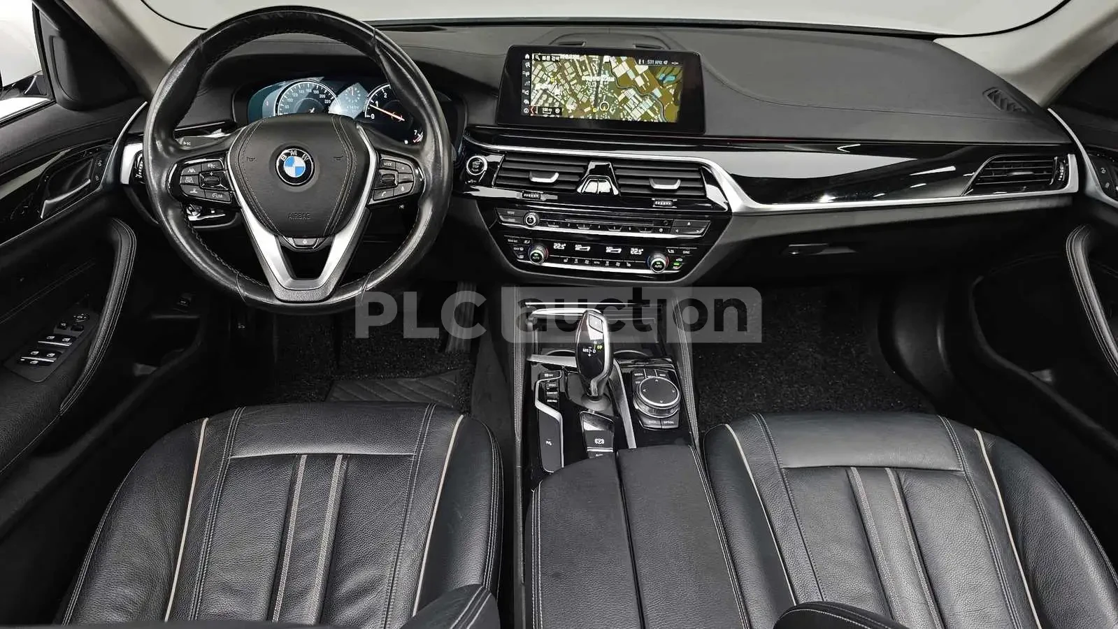 BMW 520 M SPORT+ HEAD UP/360CAM!ПАНОРАМА, снимка 6 - Автомобили и джипове - 55236565