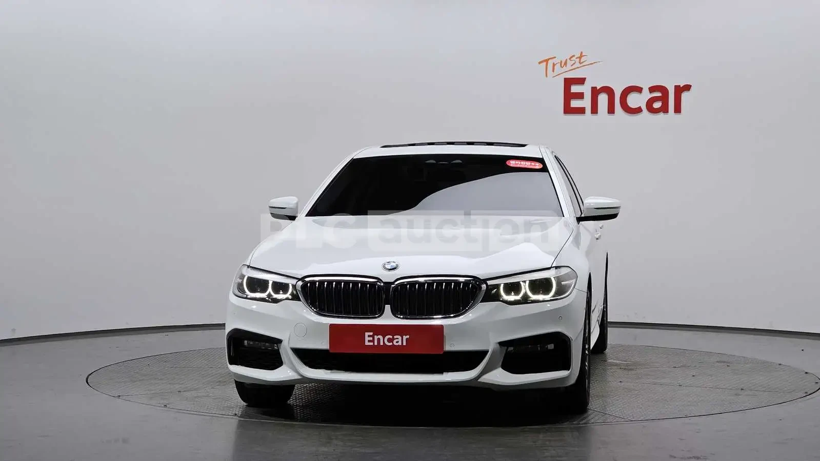 BMW 520 M SPORT+ HEAD UP/360CAM!ПАНОРАМА, снимка 3 - Автомобили и джипове - 55236565