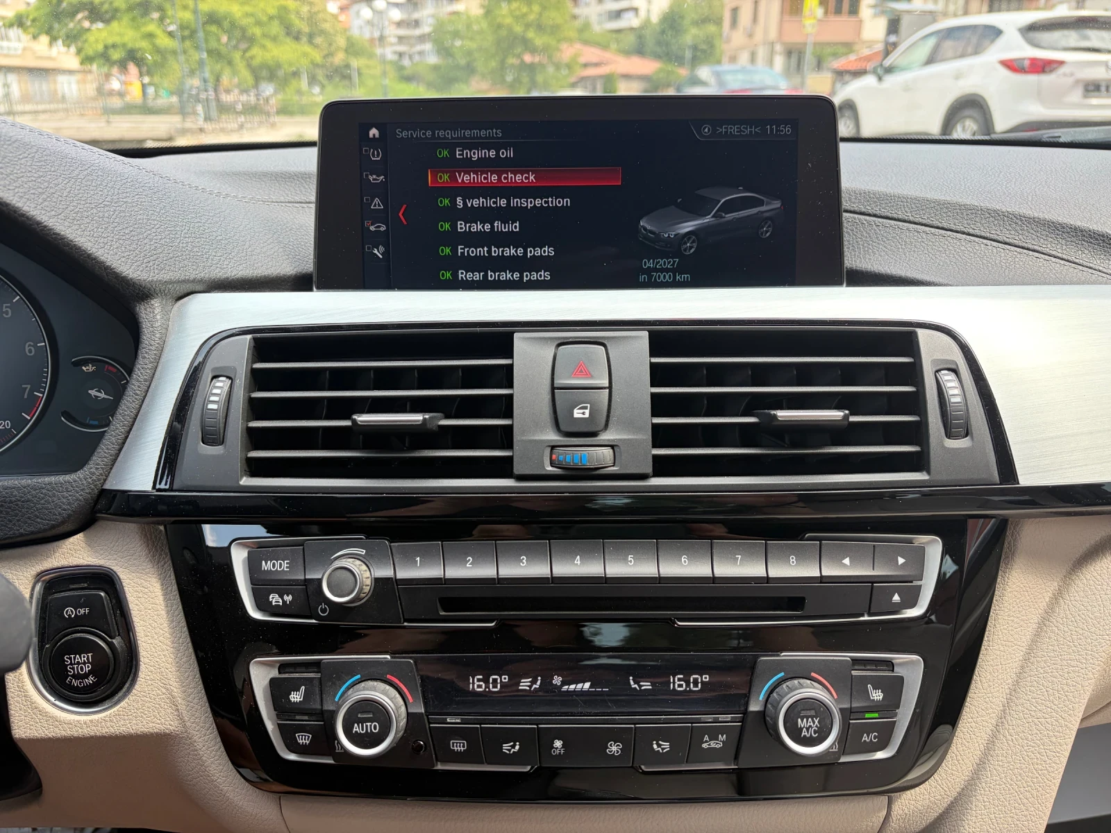 BMW 320 M-Sport | ConnectedDrive | Facelift, снимка 14 - Автомобили и джипове - 55787943