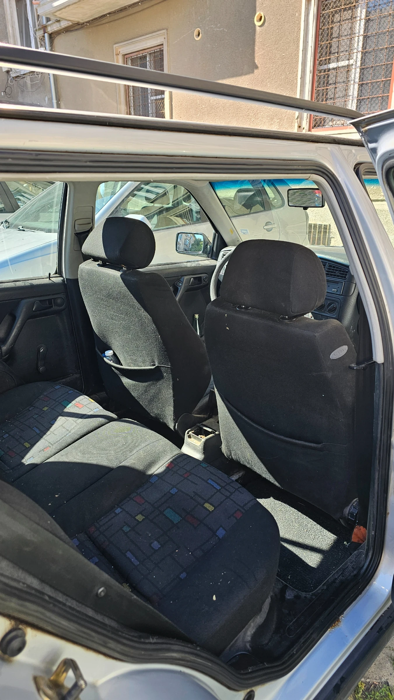 VW Golf комби, снимка 5 - Автомобили и джипове - 56068407