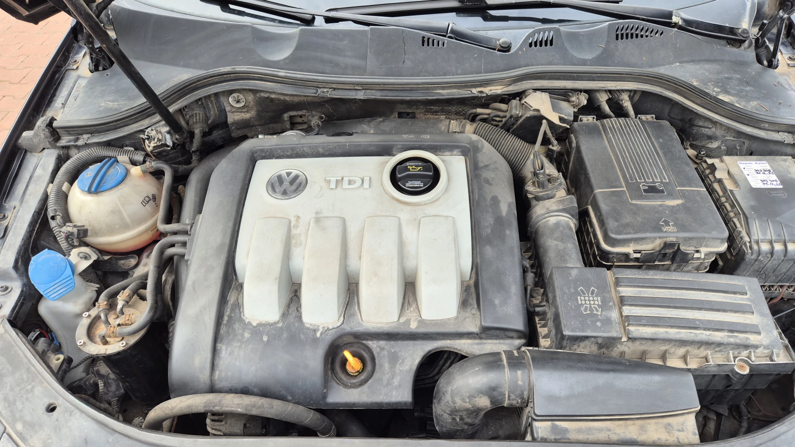 VW Passat 1.9TDI - Comfort Line, снимка 16 - Автомобили и джипове - 56223108
