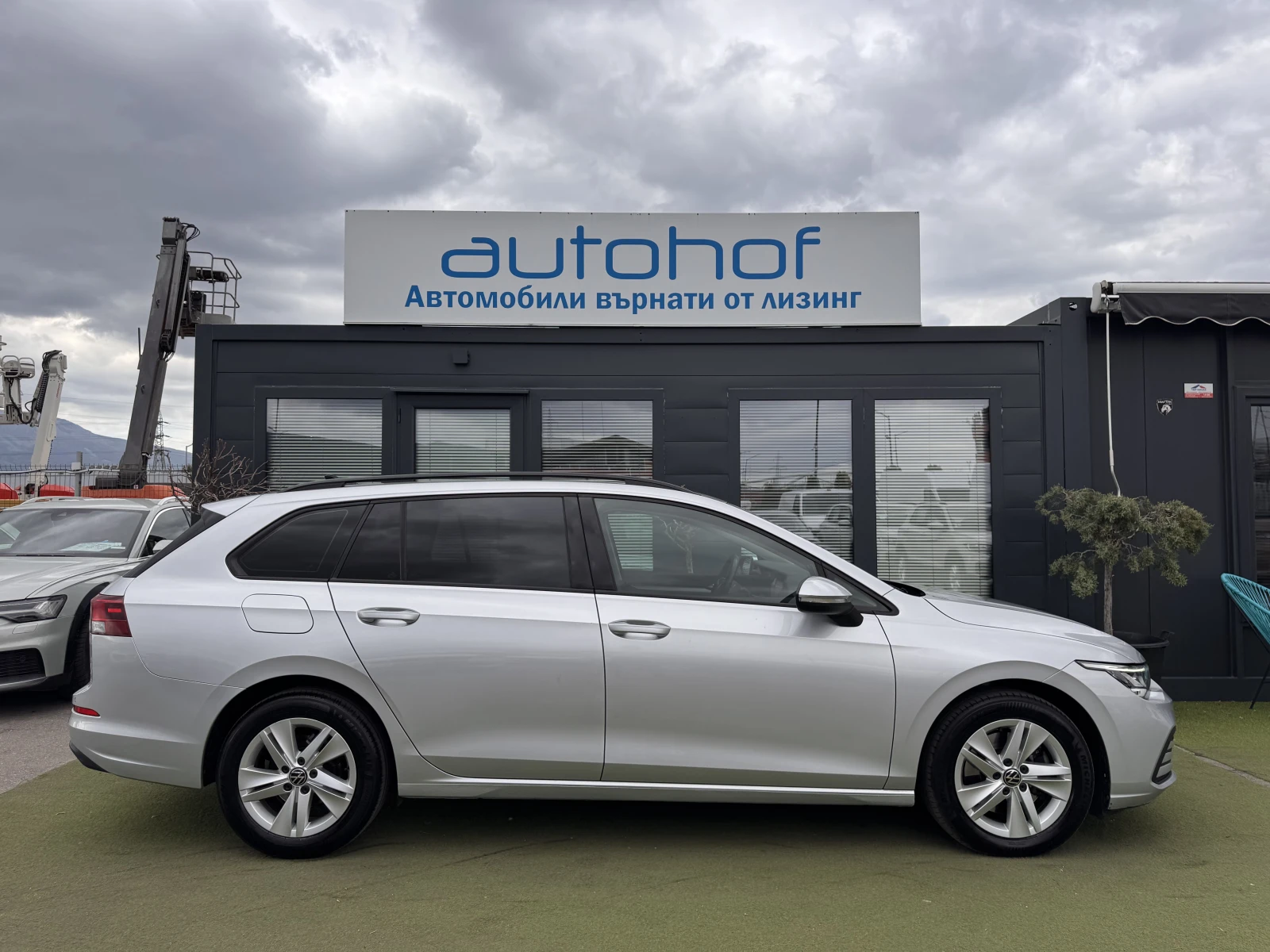 VW Golf LIFE/2.0TDI/116K.C/6МТ, снимка 5 - Автомобили и джипове - 56272589