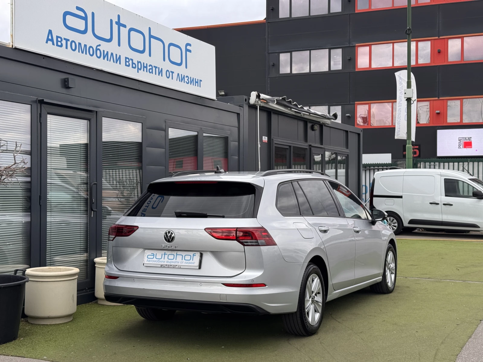 VW Golf LIFE/2.0TDI/116K.C/6МТ, снимка 4 - Автомобили и джипове - 56272589