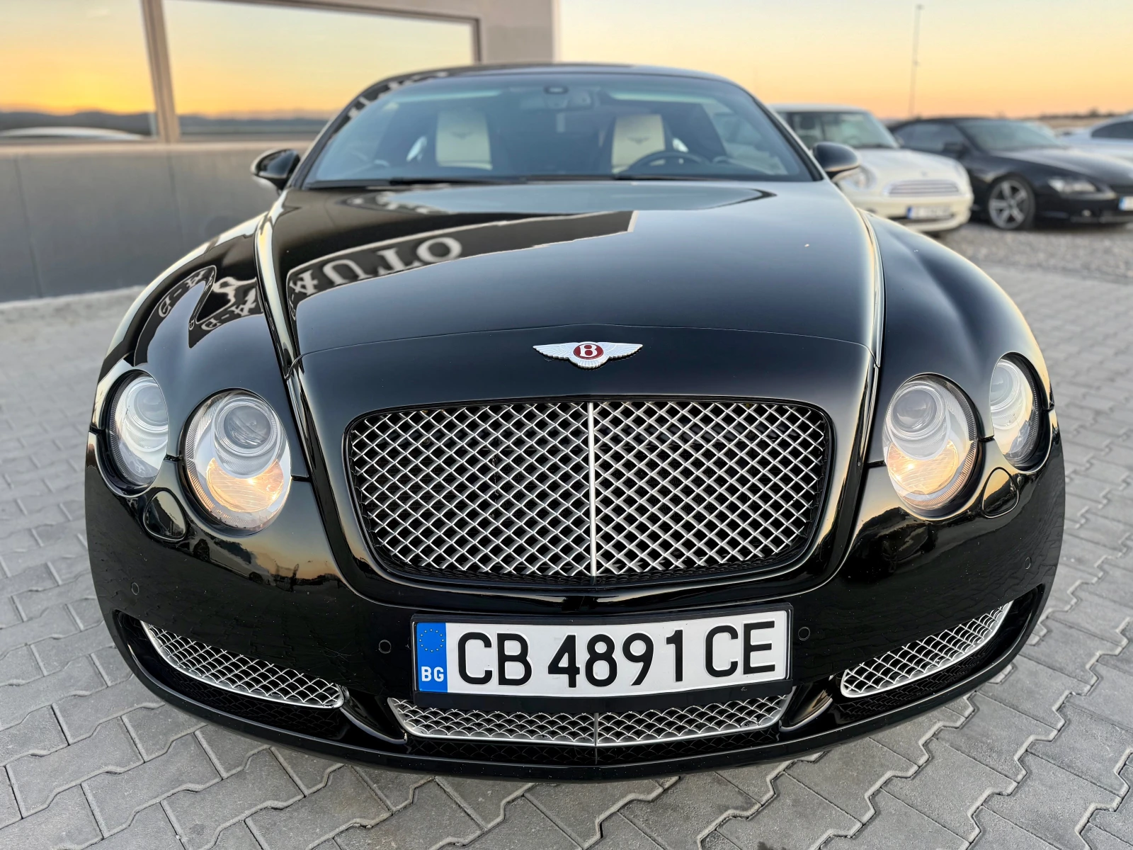 Bentley Continental gt V12 6000i 560 ks Собствен лизинг !!!, снимка 8 - Автомобили и джипове - 56575438