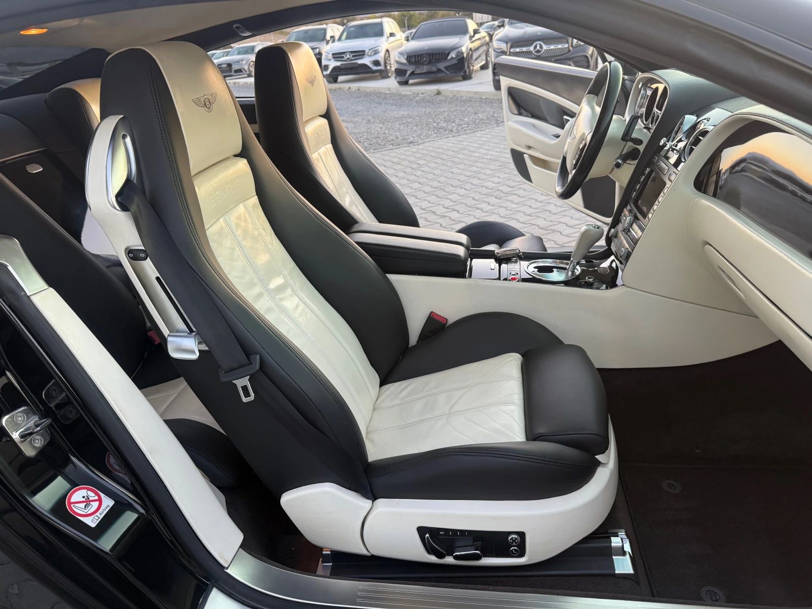 Bentley Continental gt V12 6000i 560 ks Собствен лизинг !!!, снимка 14 - Автомобили и джипове - 56575438