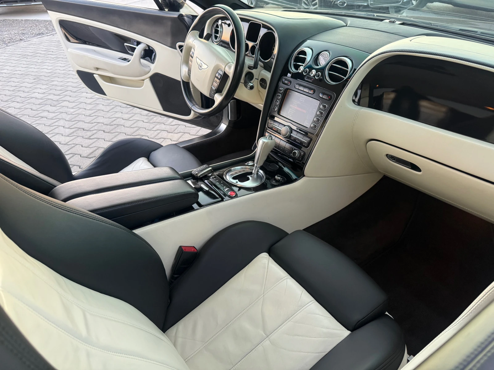 Bentley Continental gt V12 6000i 560 ks Собствен лизинг !!!, снимка 13 - Автомобили и джипове - 56575438