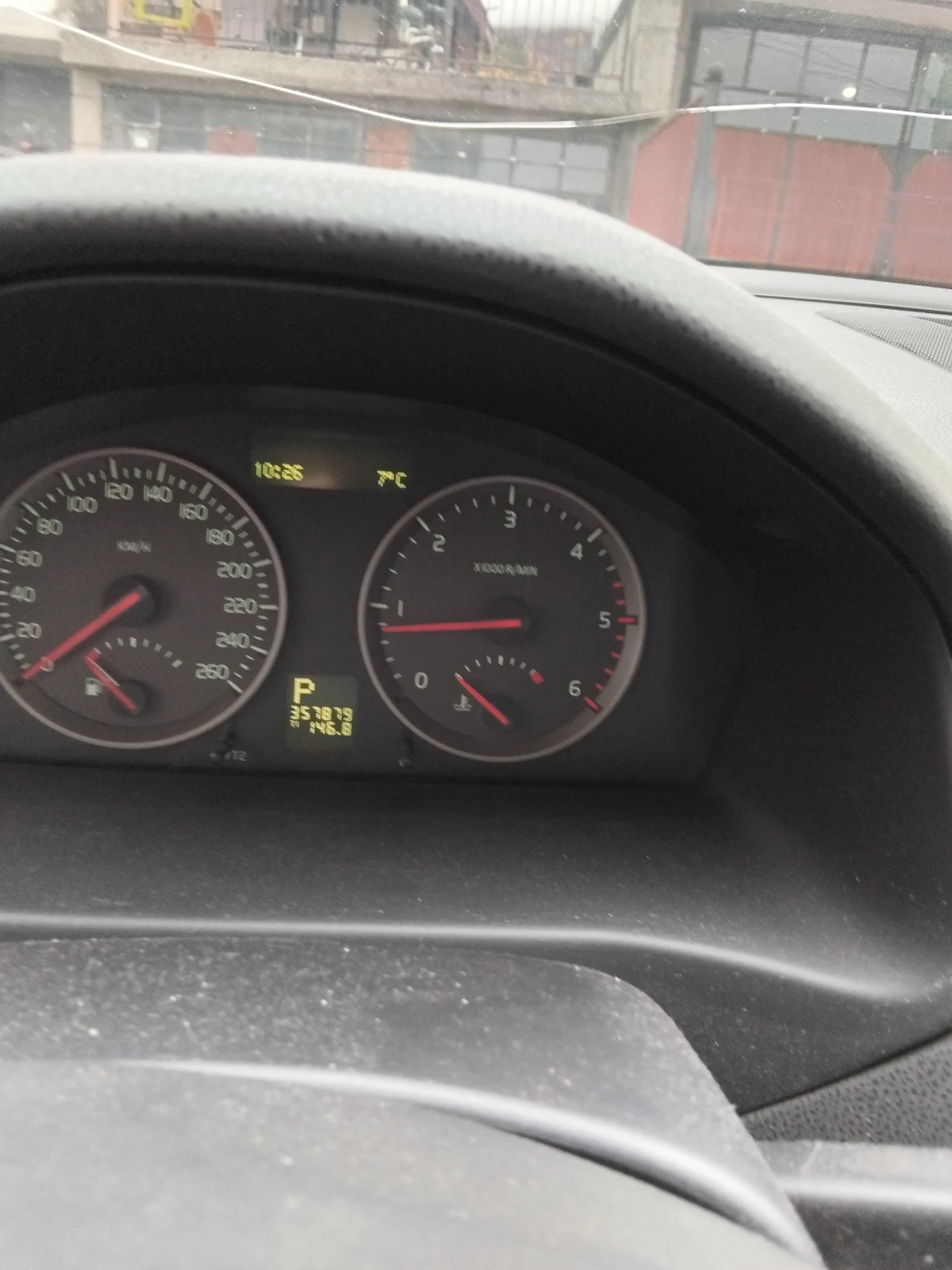 Volvo V50 D5, снимка 4 - Автомобили и джипове - 56697954